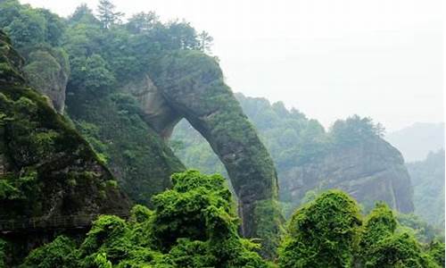 武汉到龙虎山风景区_武汉到龙虎山风景区多少公里