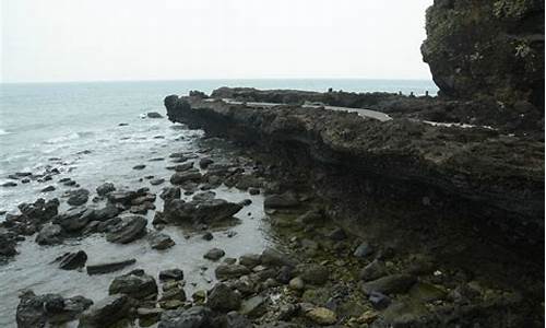 涠洲岛火山口地质公园_涠洲岛火山口地质公园和鳄鱼山景区